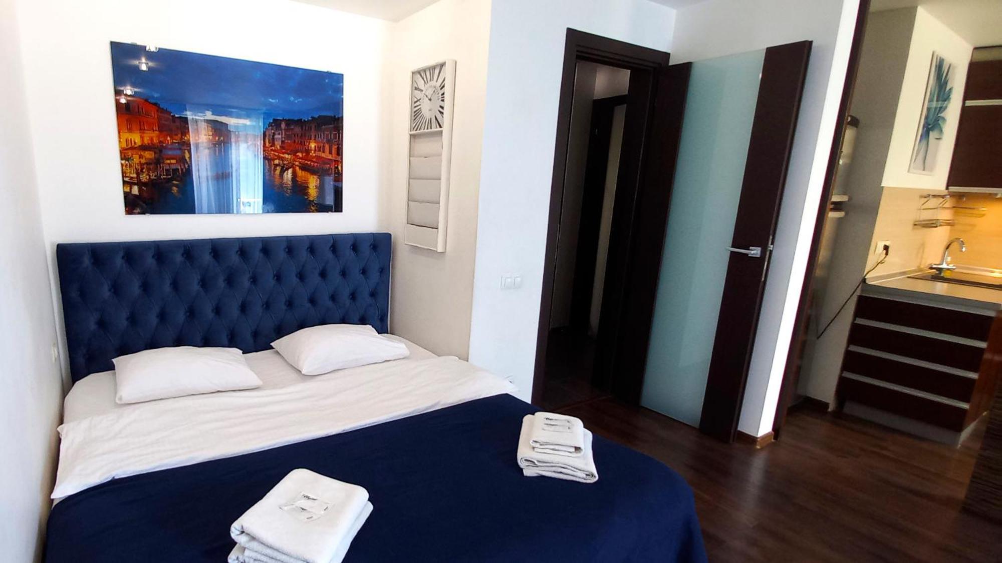 Inn Home Apartments - Ocean Plaza Area Kiev Bagian luar foto